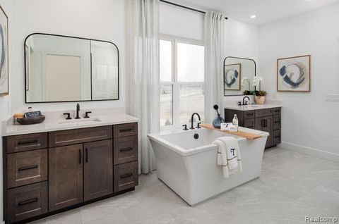 Tiny photo for 2912 Northshore Drive, Commerce Charter Township, MI 48382 (MLS # 20261016470)