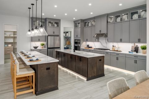 Tiny photo for 2912 Northshore Drive, Commerce Charter Township, MI 48382 (MLS # 20261016470)