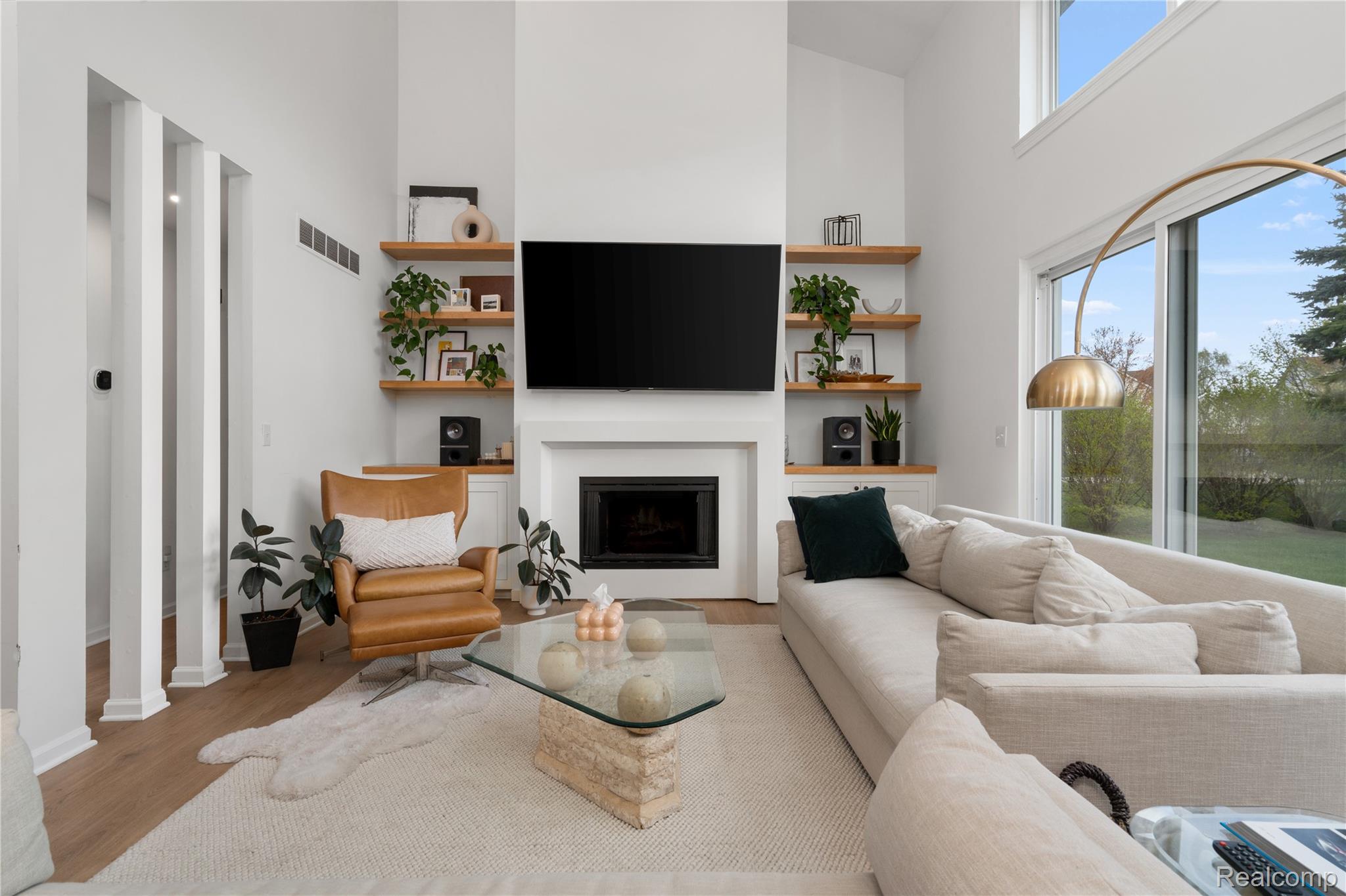 4131 Rolling Meadow Lane