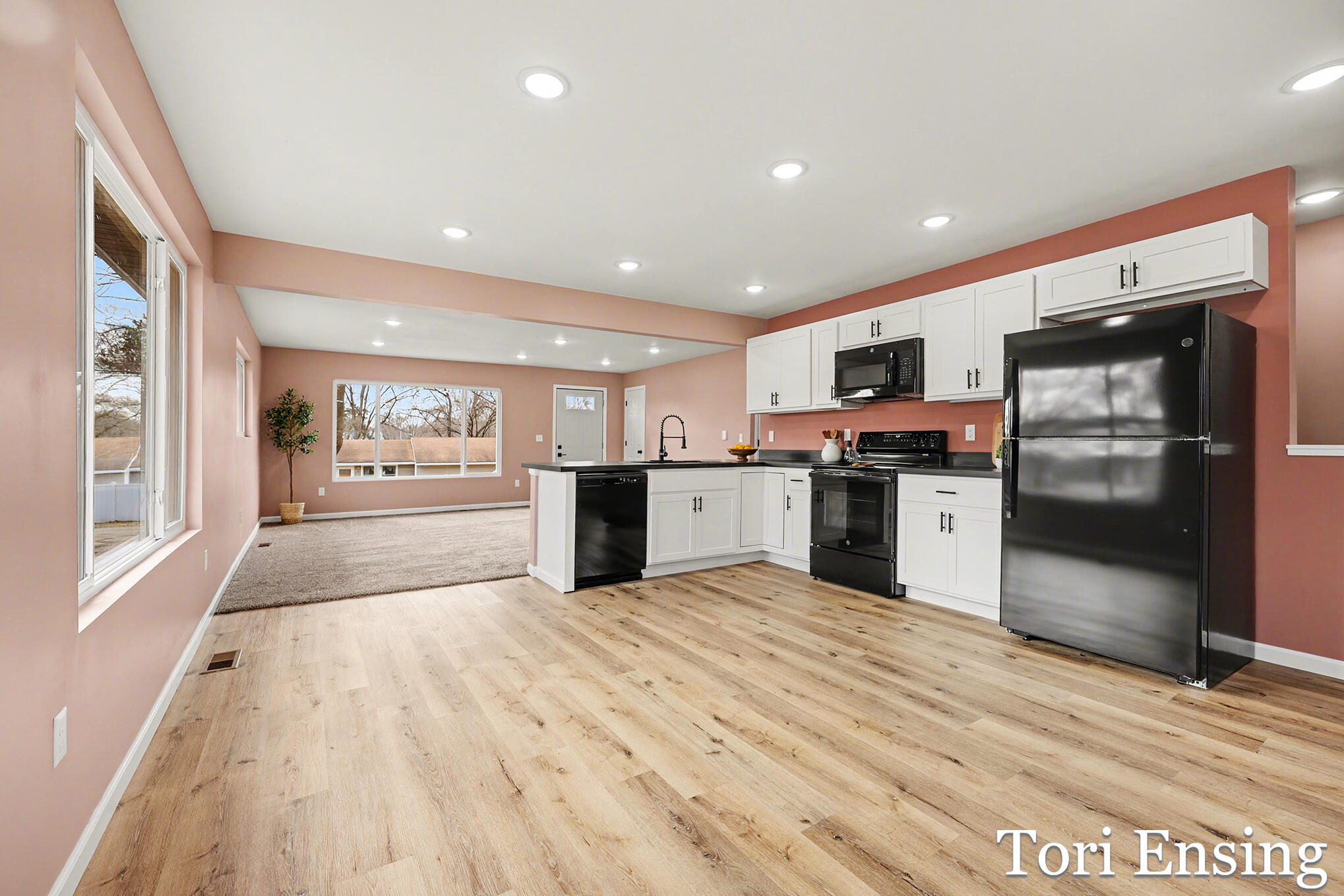 914 N Edgewood Street