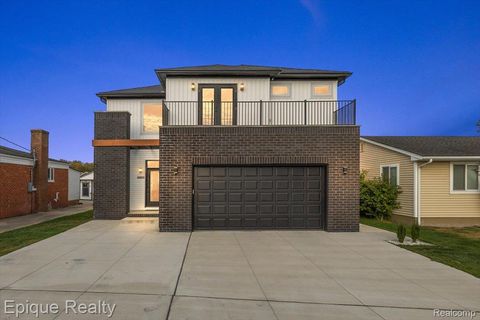 45951 Edgewater Street New Baltimore City MI 48047