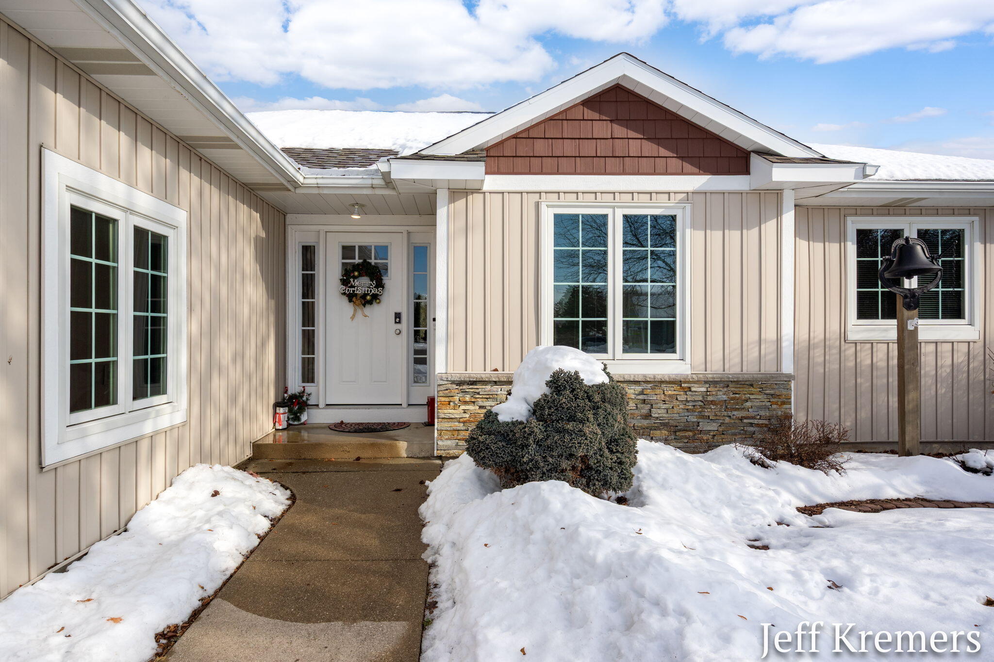 2713 Gullmont Drive SW