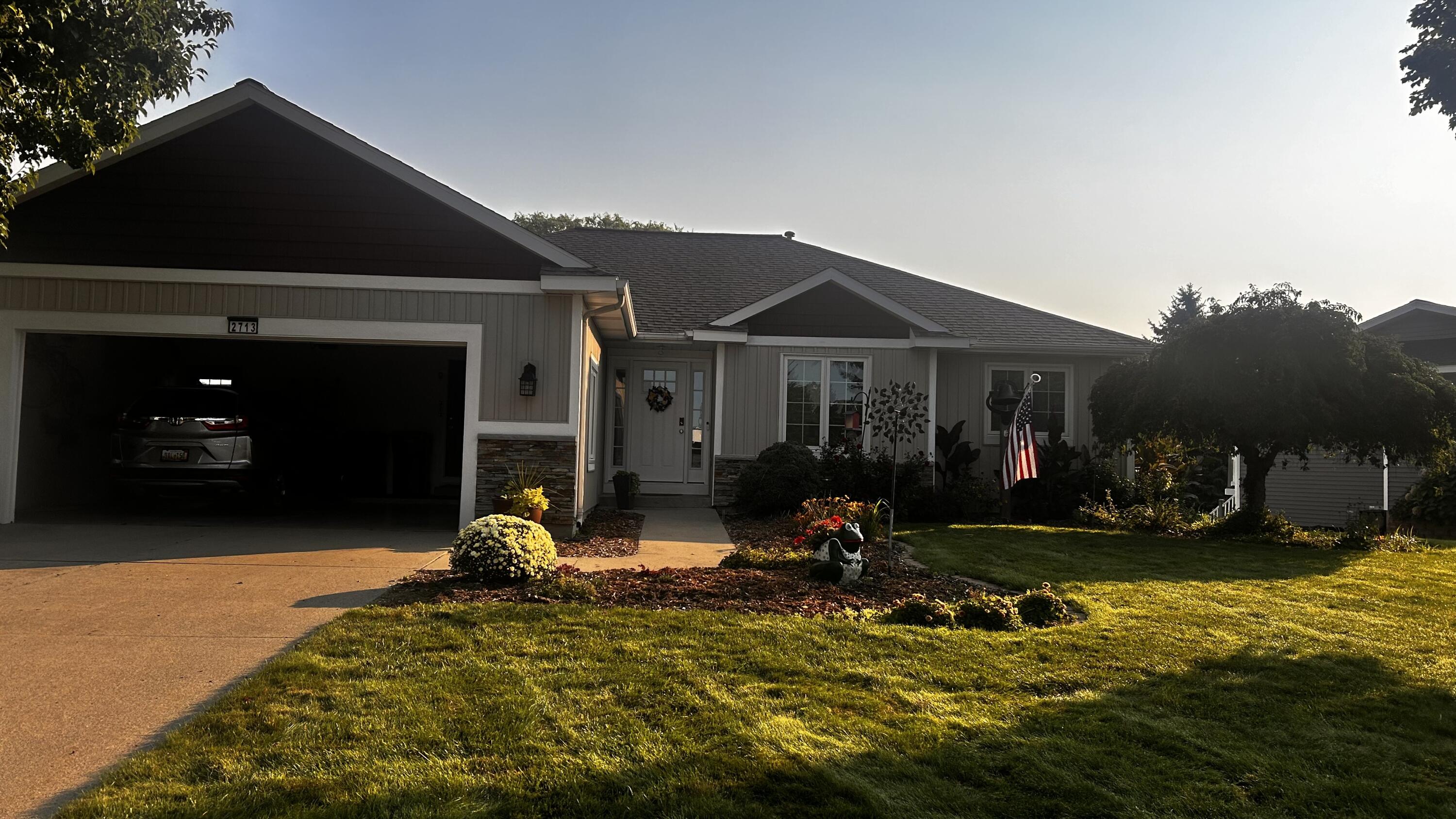 2713 Gullmont Drive SW