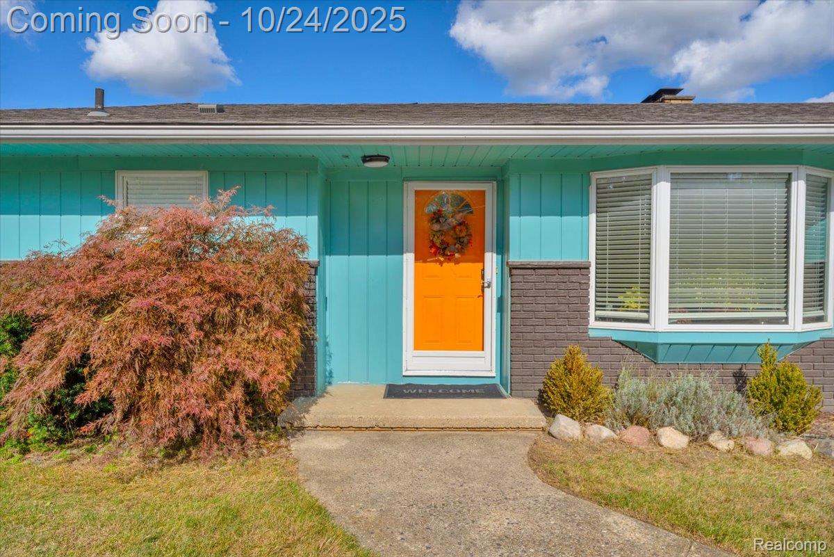 6710 Laurelton