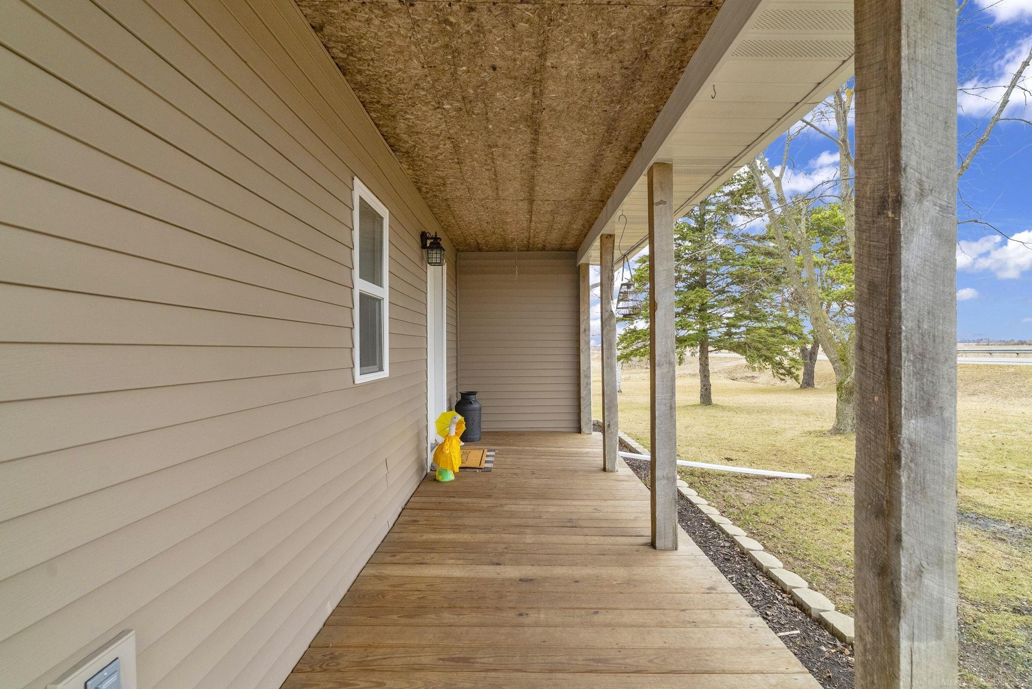 5873 N Cemetery Road