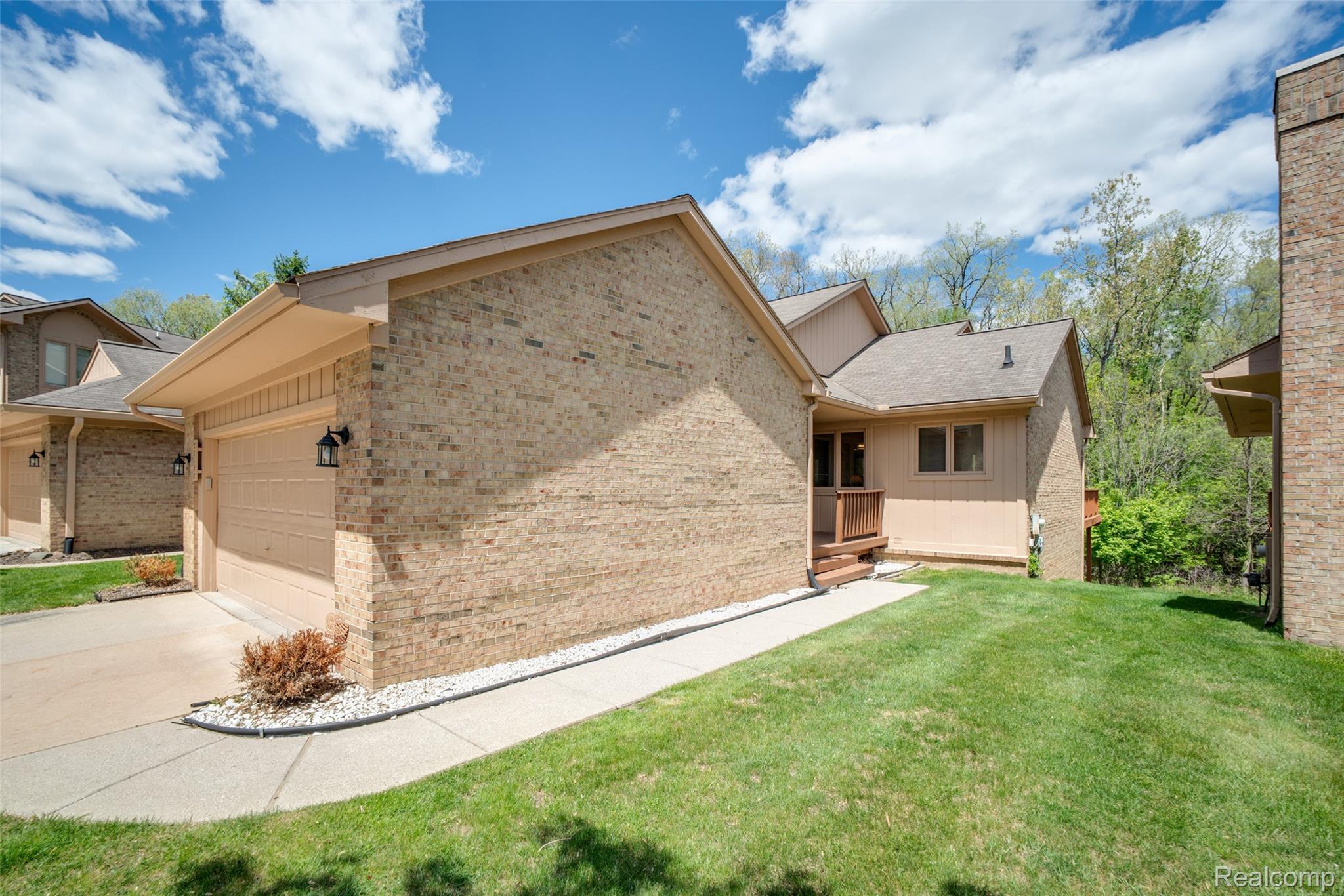 22130 River Ridge Trail