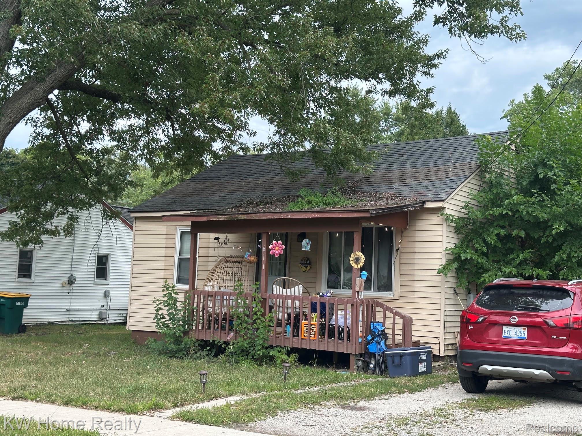 611 Beach Street