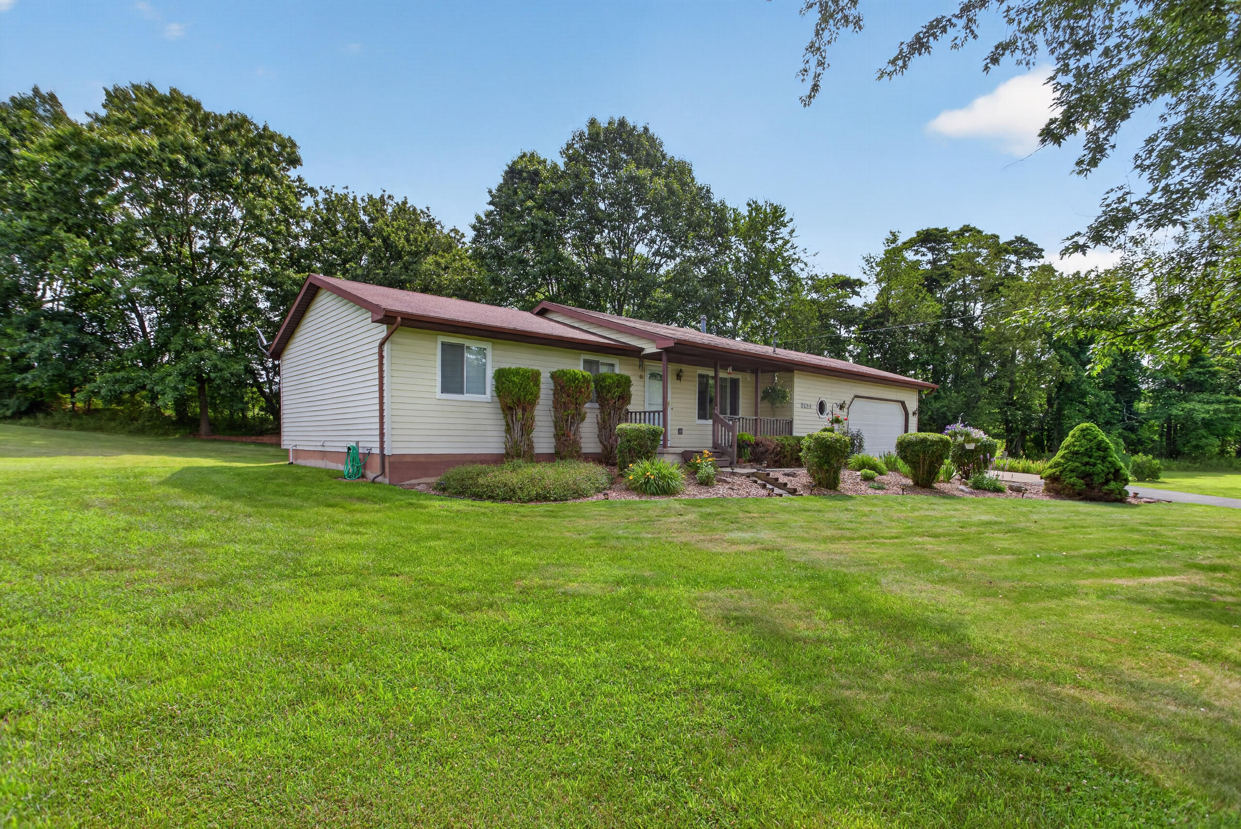 3651 Dexter Trail