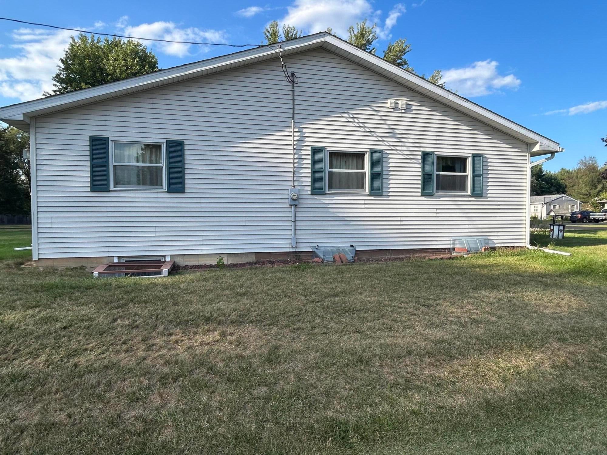 7223 15 1/2 Mile Road