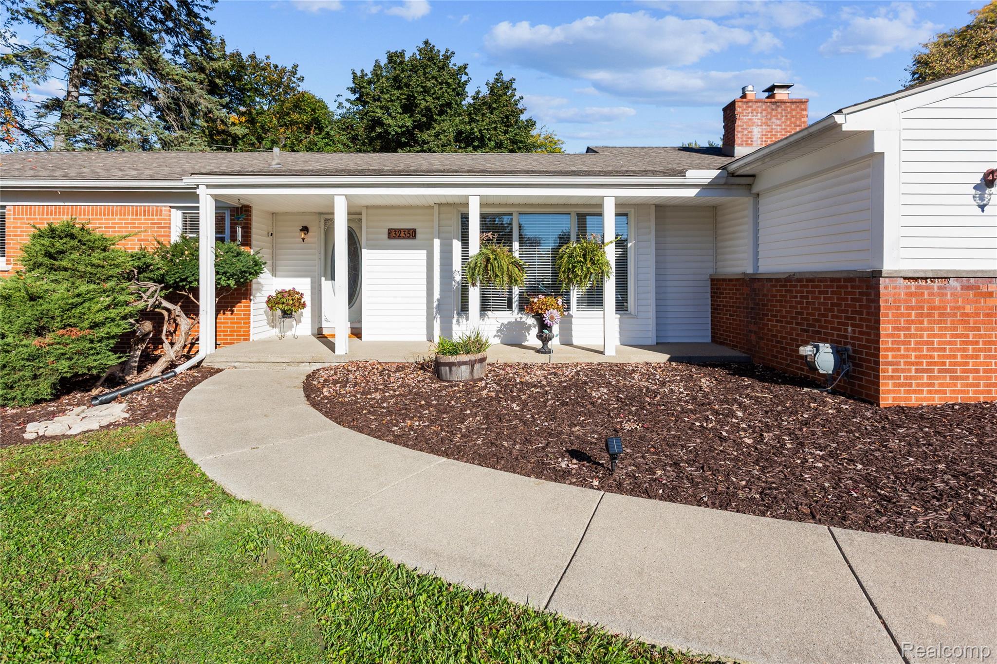 32350 Craftsbury Court
