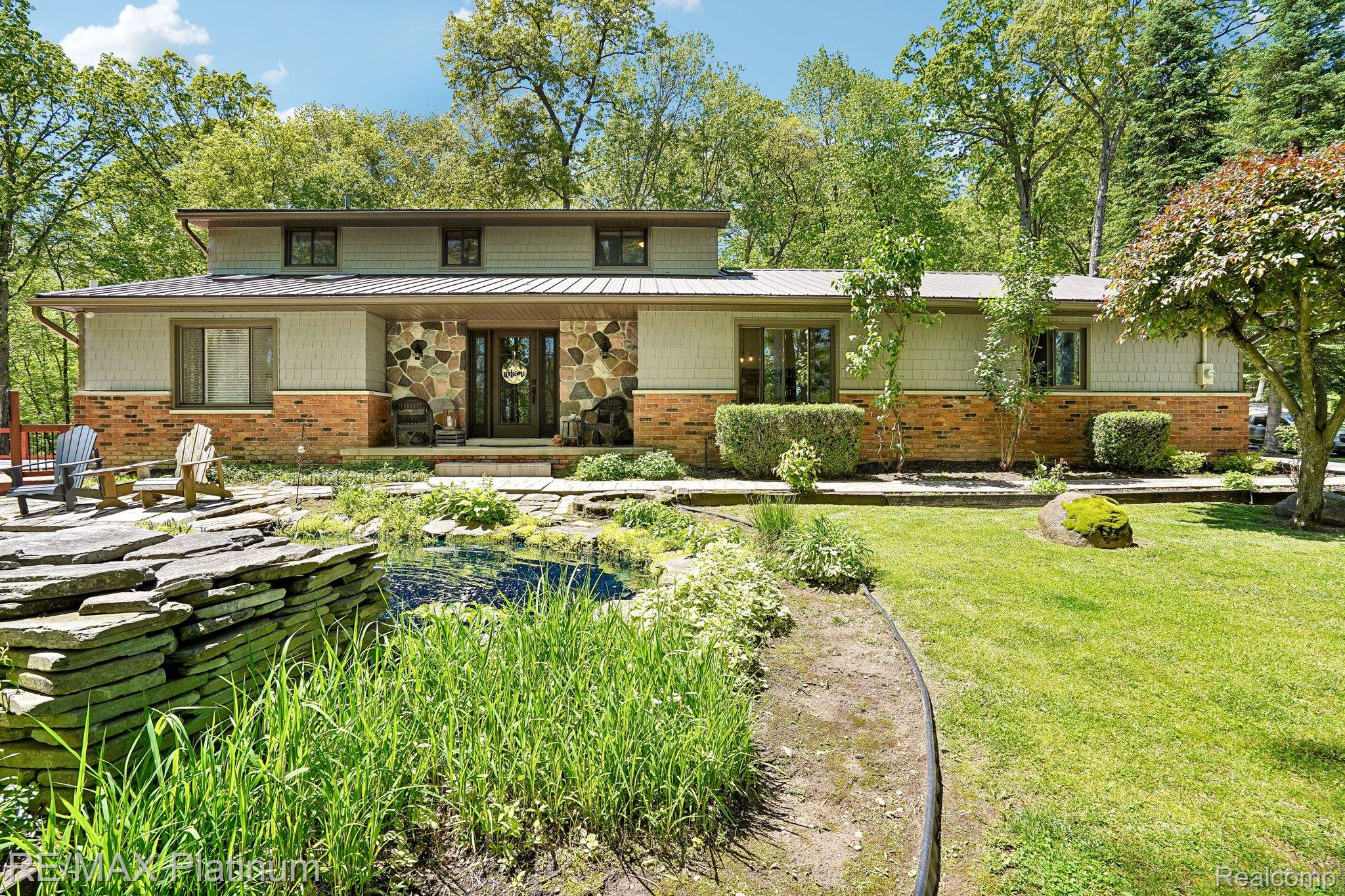 2615 SHAGBARK, MILFORD, MI 48380 | RE/MAX