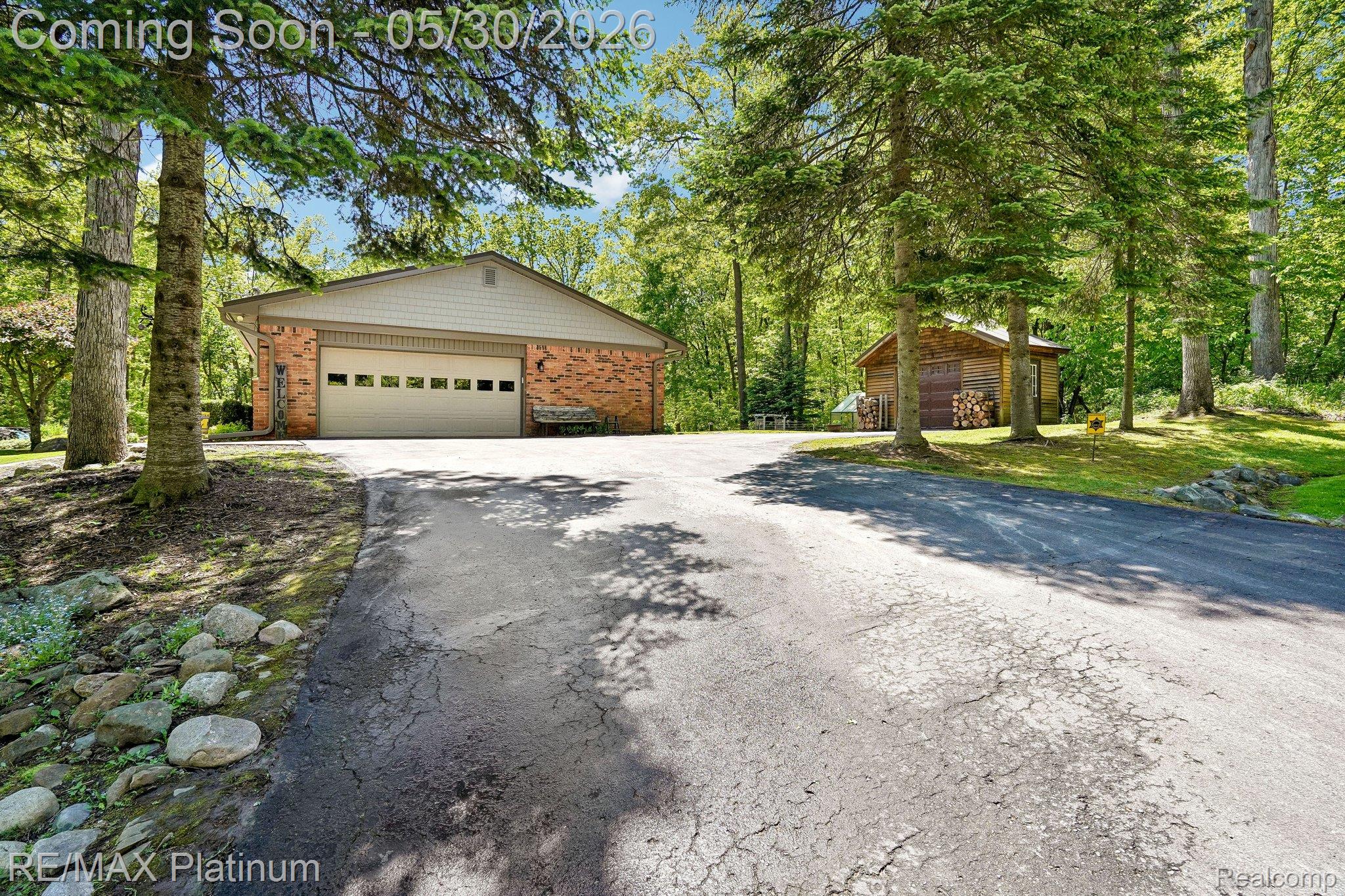 2615 Shagbark