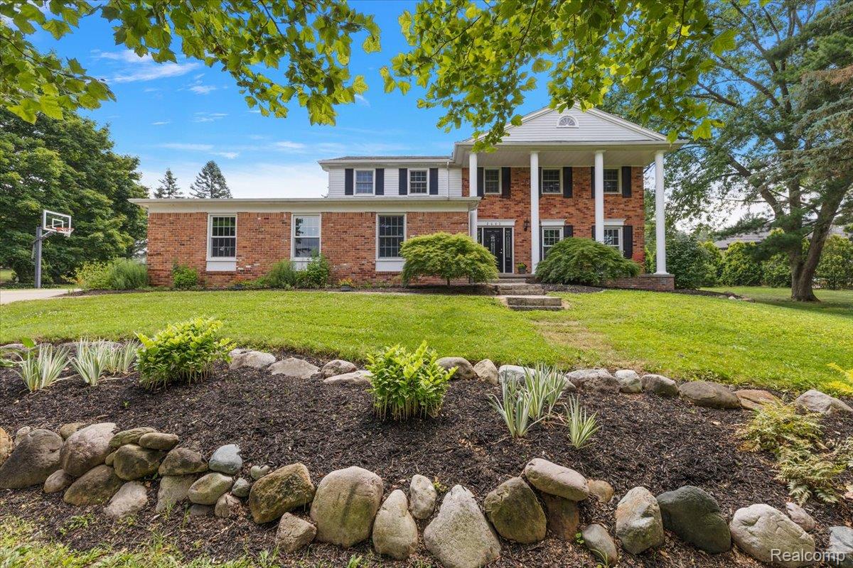 2403 Red Maple Court