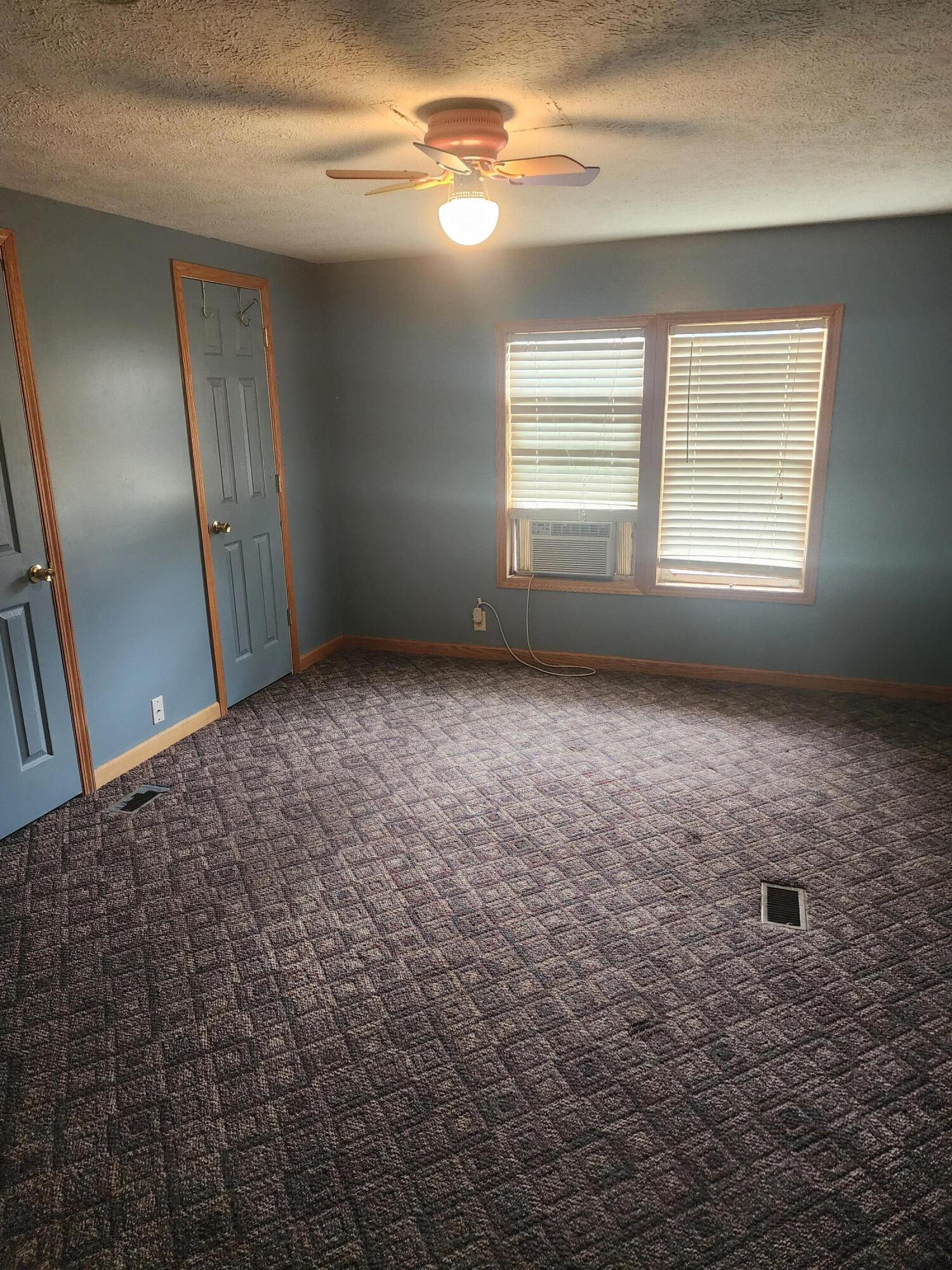 18390 State Line Road