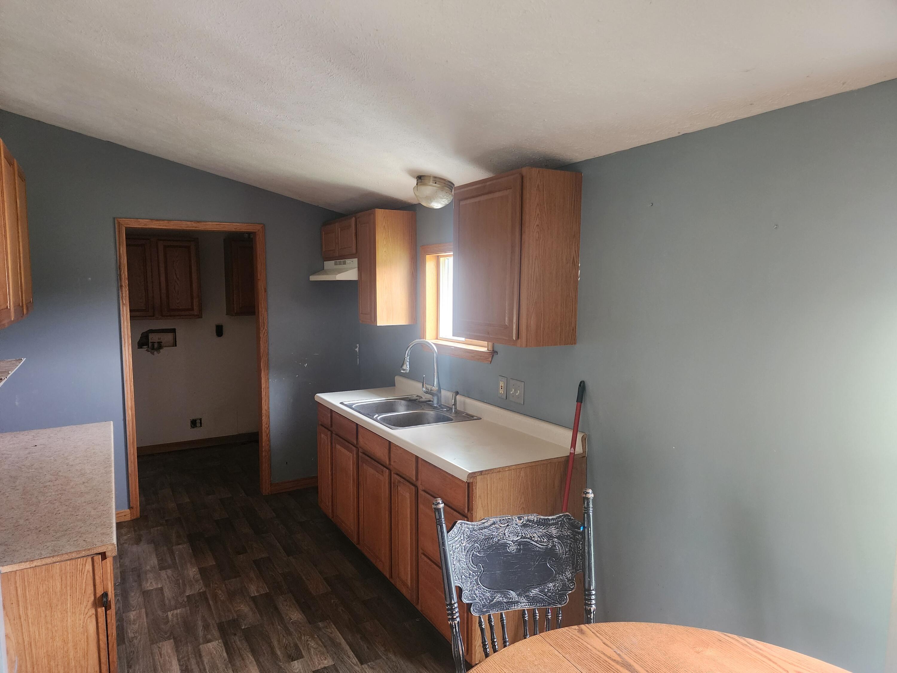 18390 State Line Road