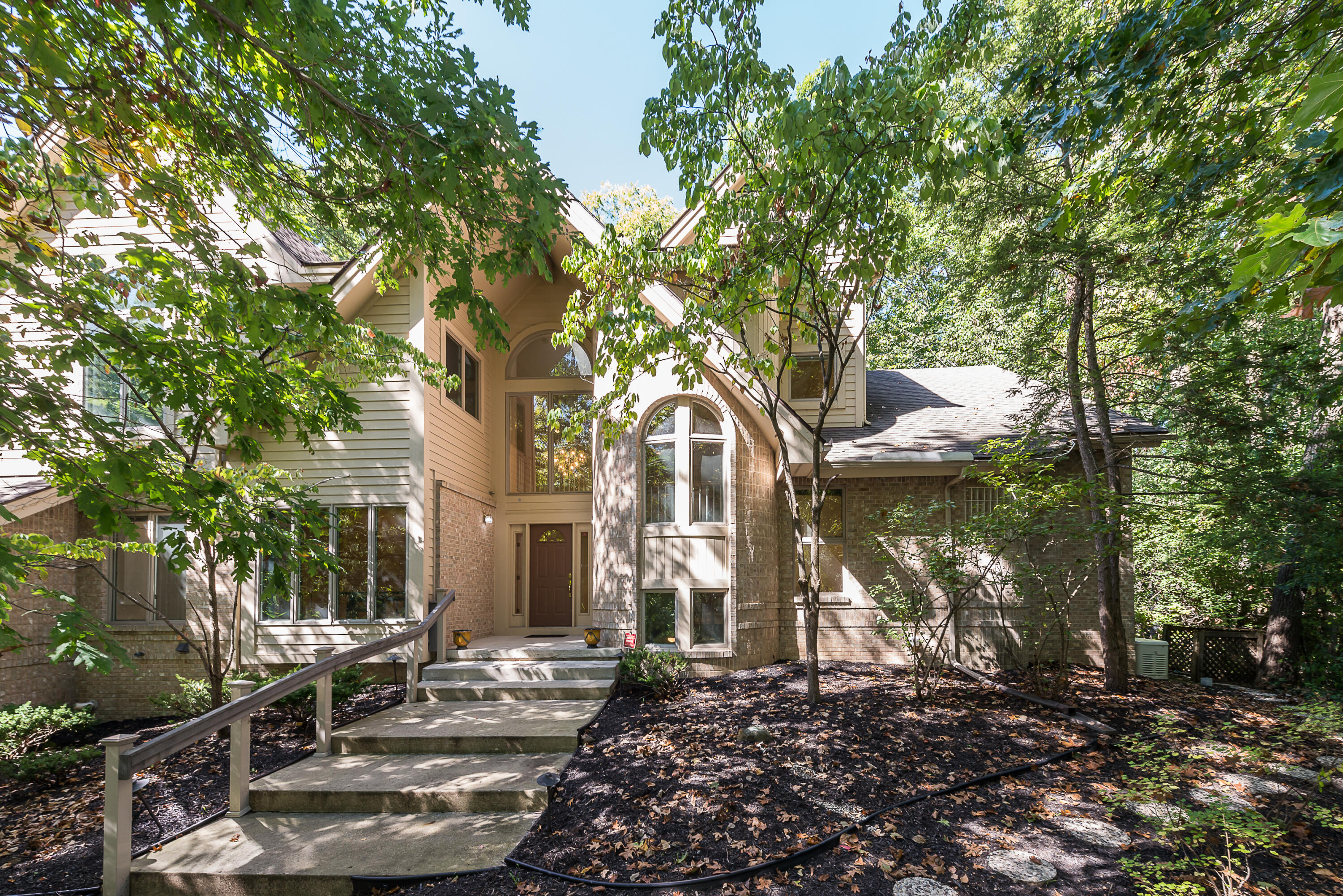 2925 Exmoor Road