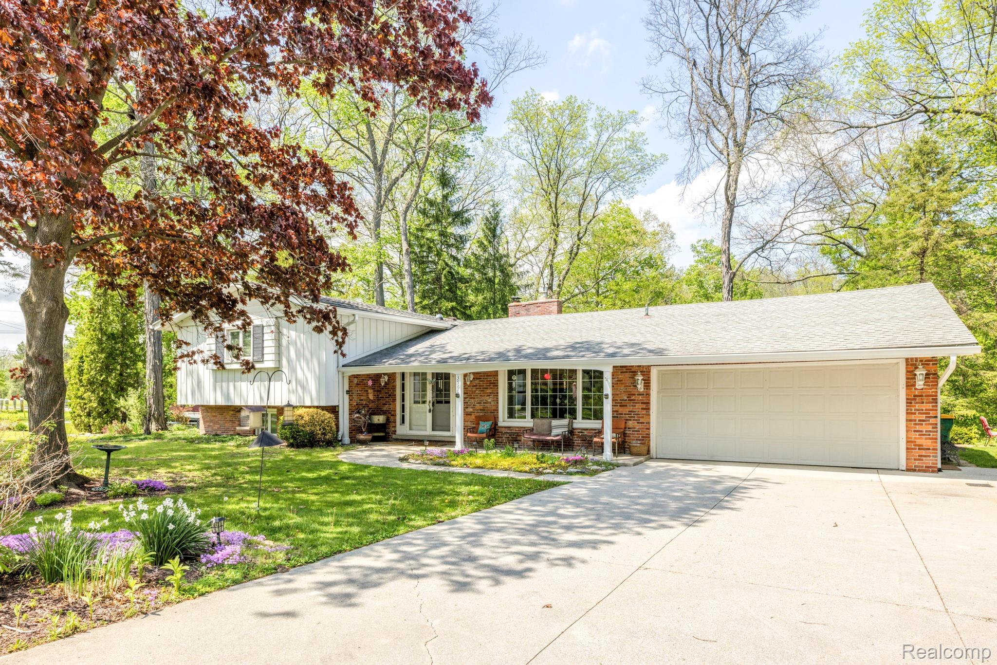 3560 North Road