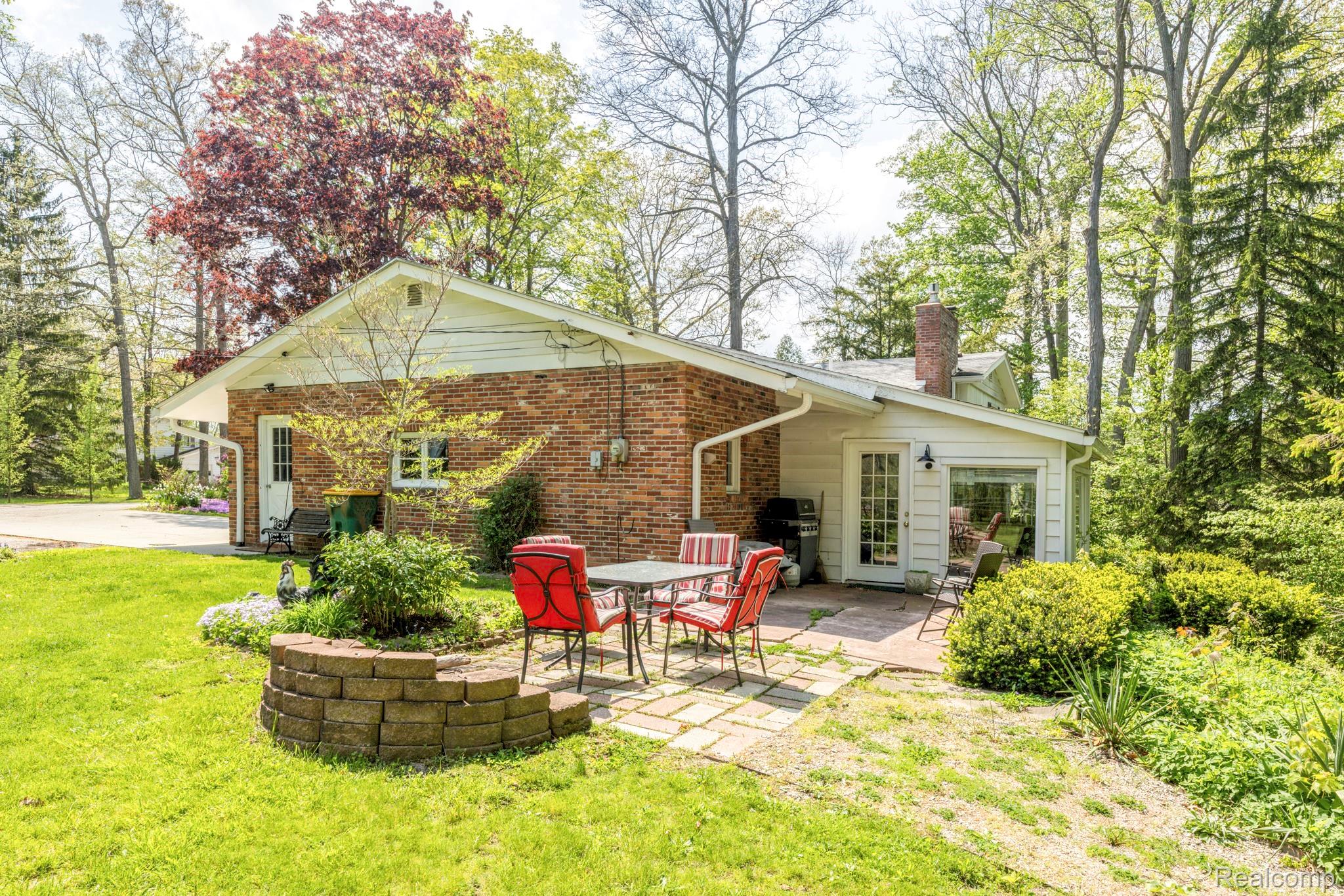 3560 North Road