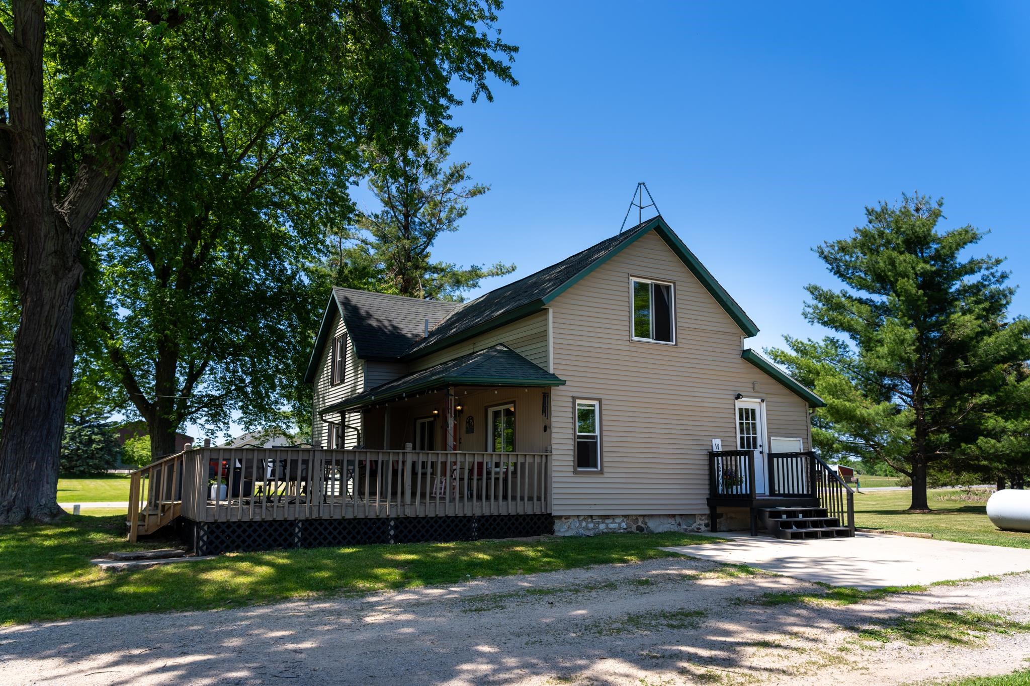 8810 N Vandecar Road