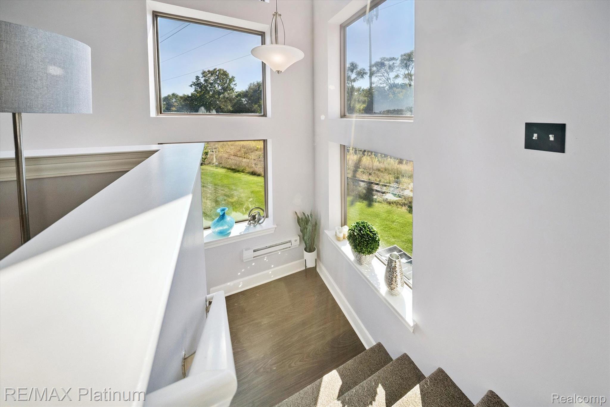 1260 Diamond Court A