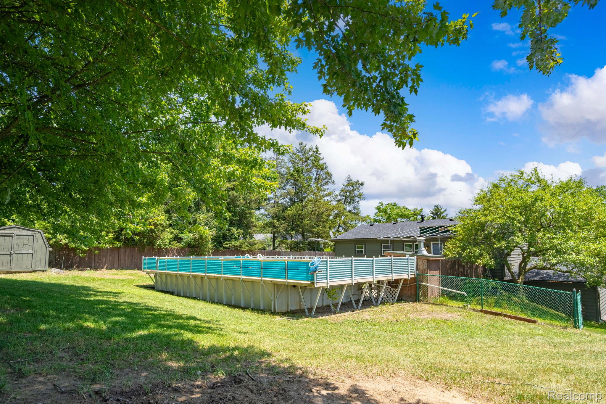 4069 Loch Drive