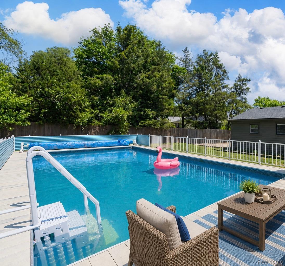 4069 Loch Drive