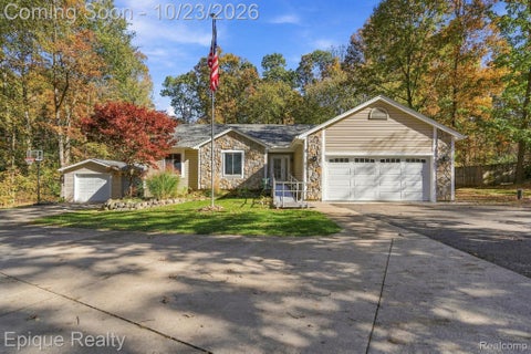 Photo for 9085 Pineview Lake Drive