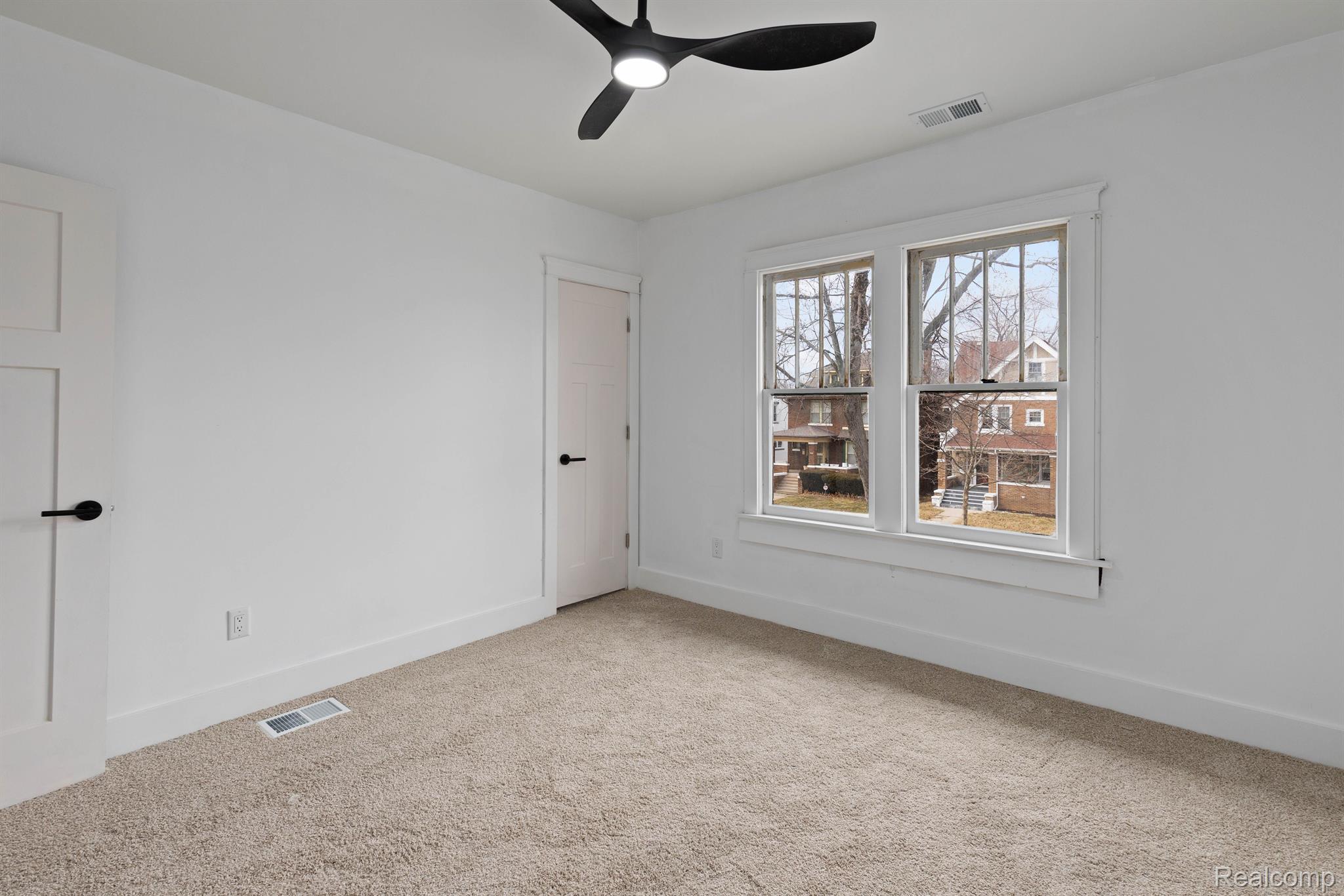 DetroitCity_Wayne, Michigan 48206, United States, 5 Bedrooms Bedrooms, ,4 BathroomsBathrooms,Residential,Active,103908