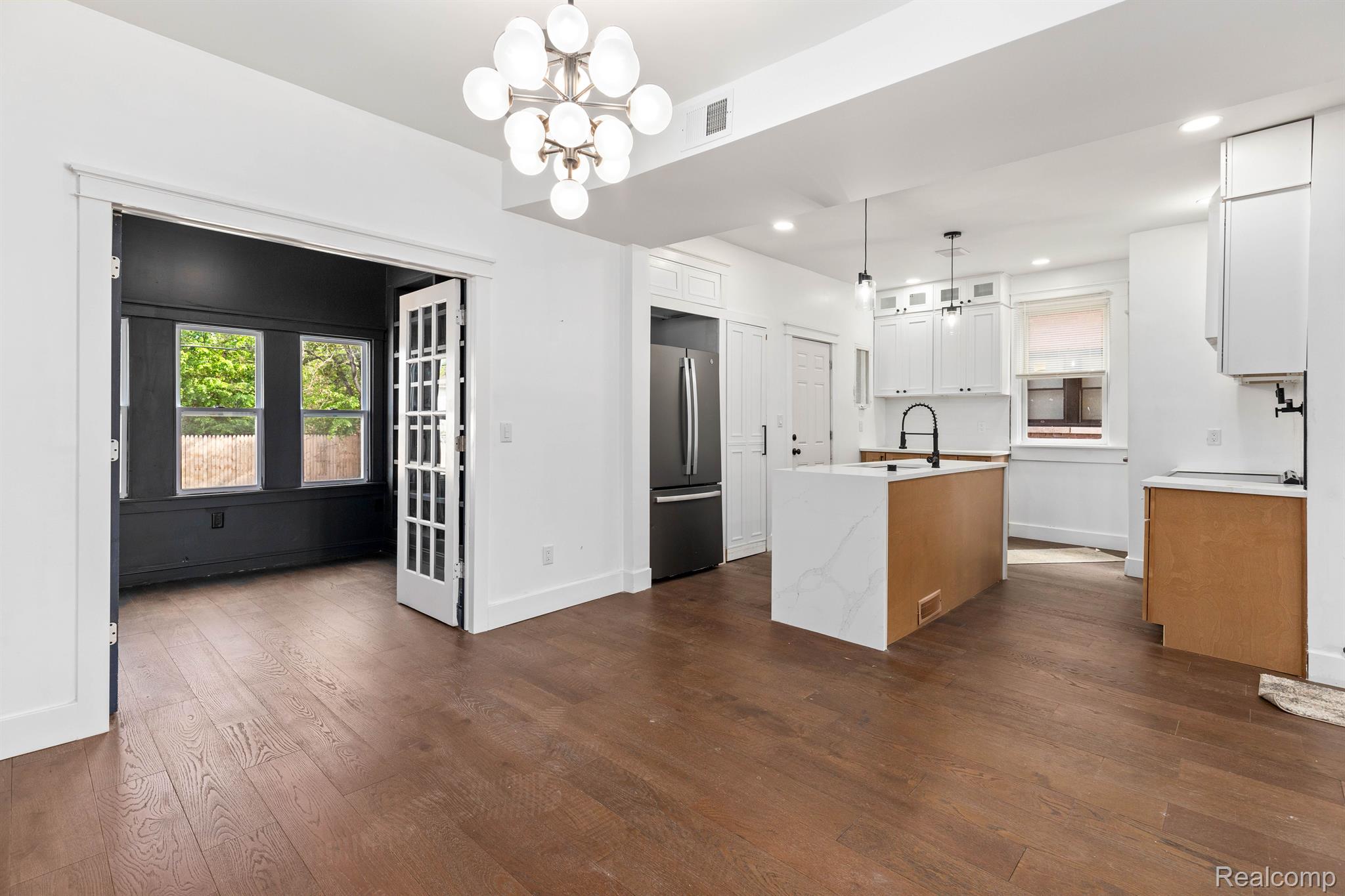 DetroitCity_Wayne, Michigan 48206, United States, 5 Bedrooms Bedrooms, ,4 BathroomsBathrooms,Residential,Active,103908