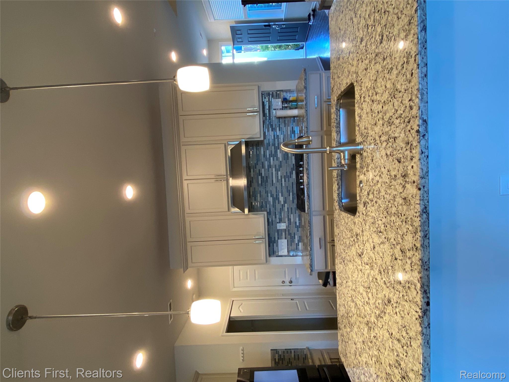 22490 Woodbridge Lane