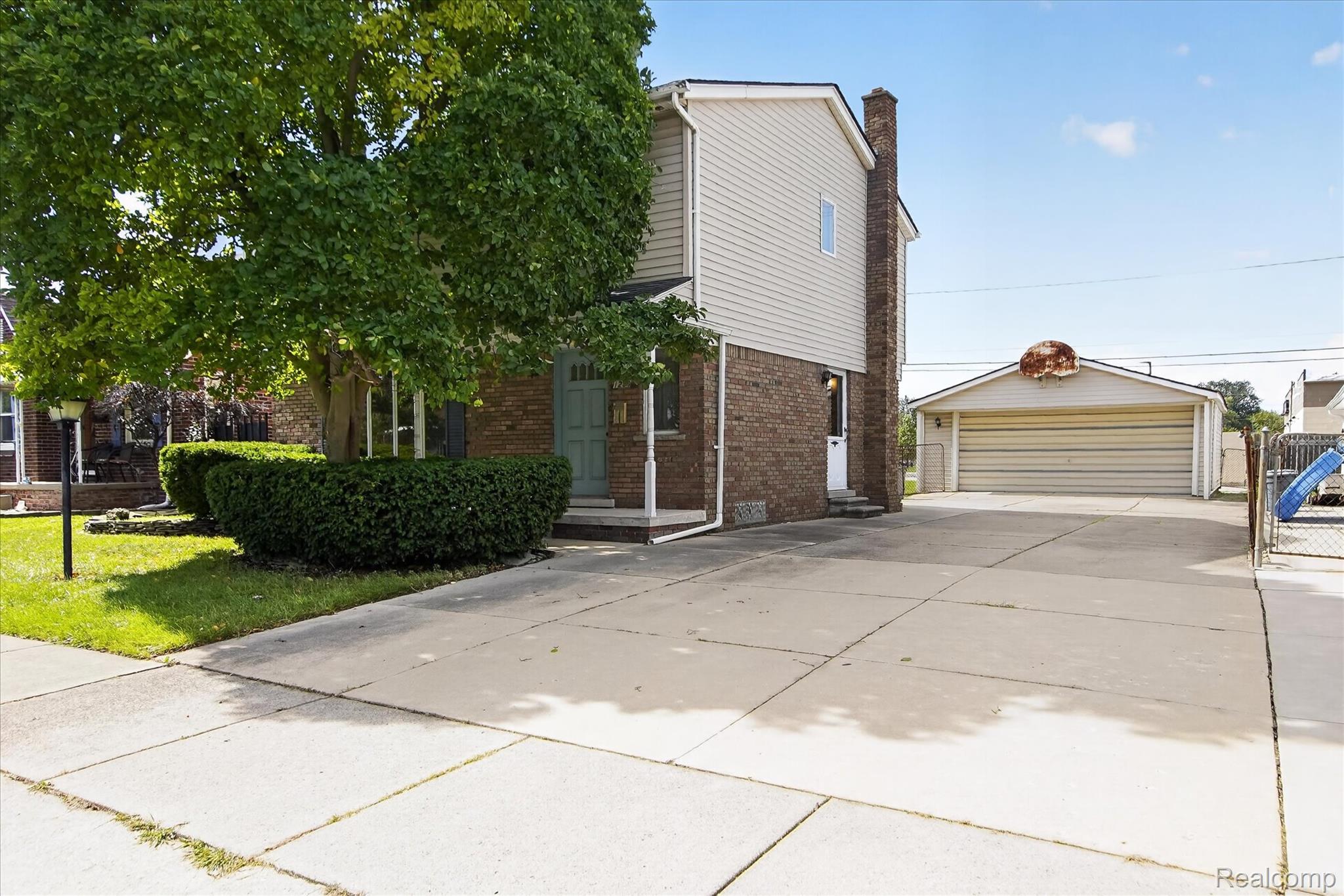 1250 23rd Street
