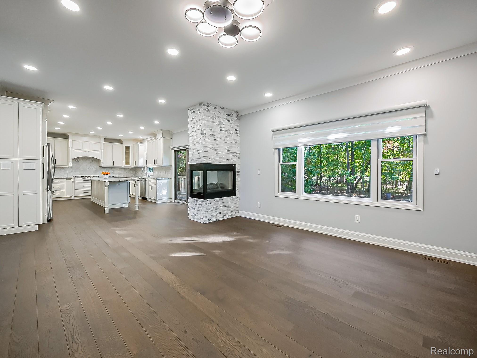 1440 Woodbridge Lane