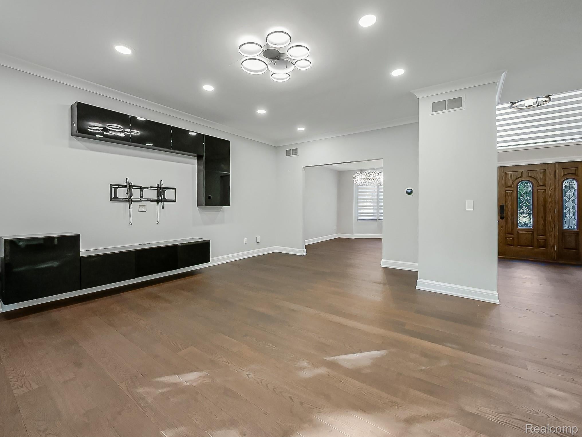1440 Woodbridge Lane
