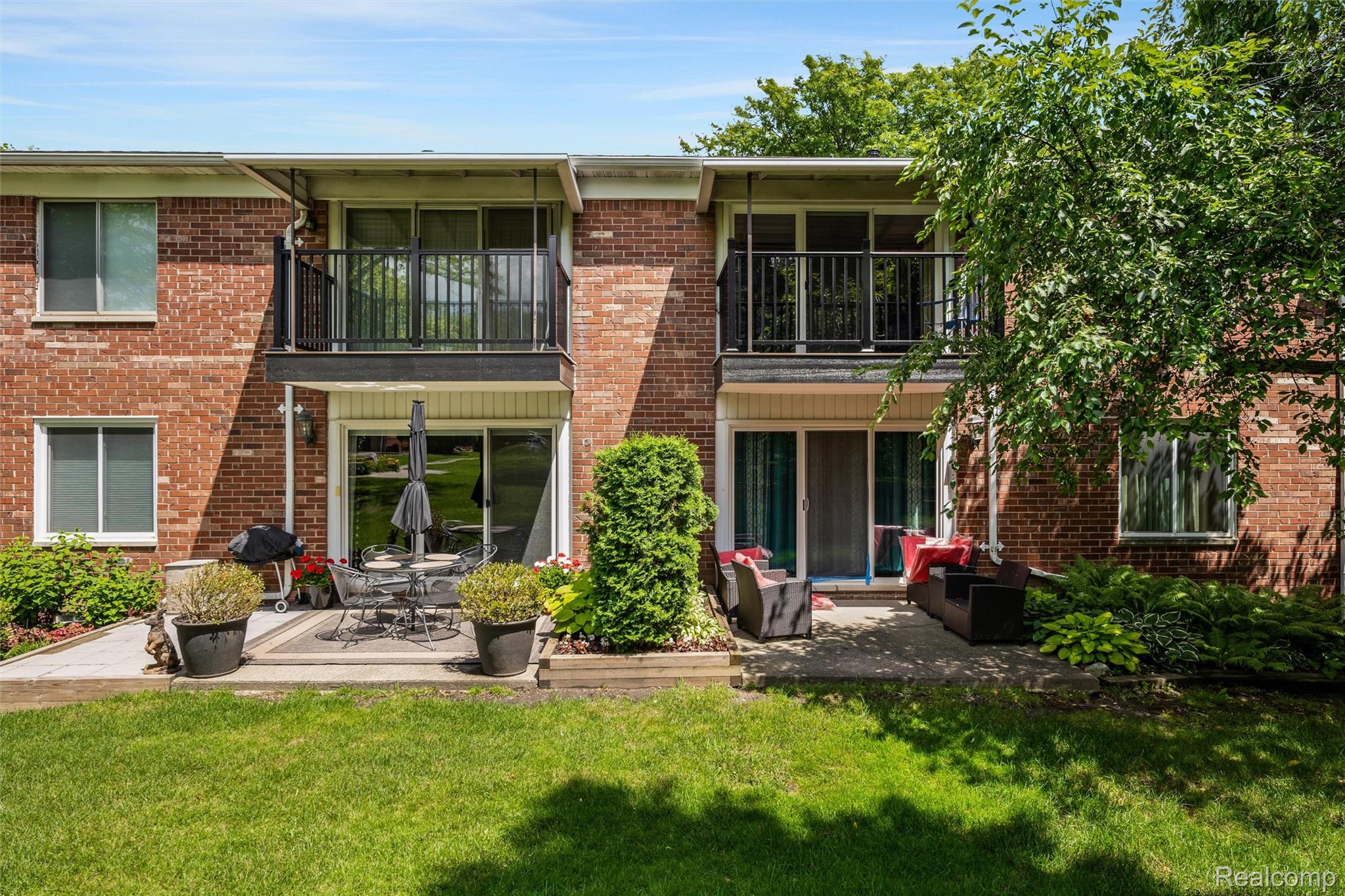2426 Mulberry Square 55