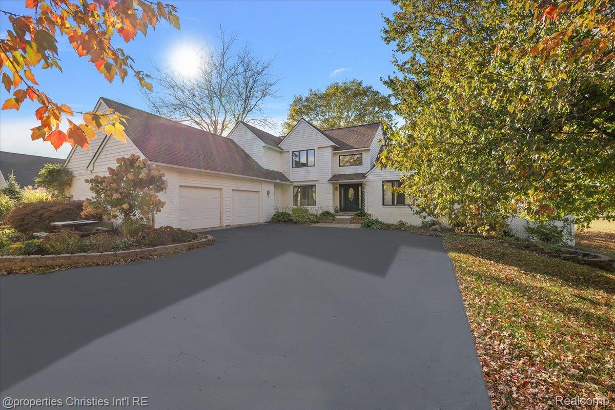 8793 Webster Hills Road