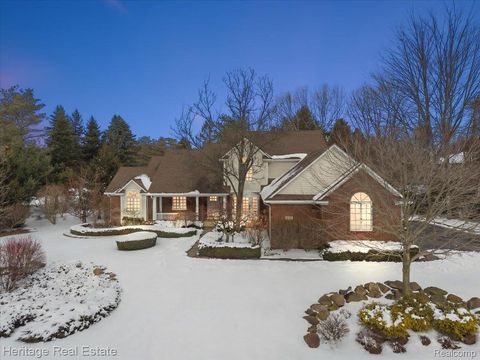 174 Howland Pines Drive Brandon Charter Township MI 48371