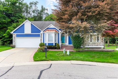Photo of 3387 Henley Court, Rochester Hills City, MI 48309 (MLS # 20261068308)