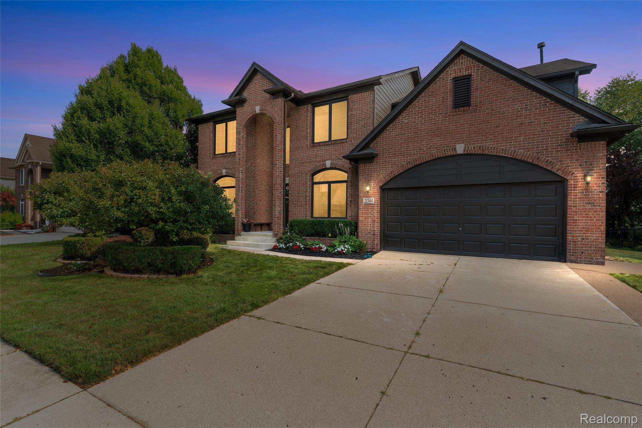22344 Woodlake Drive