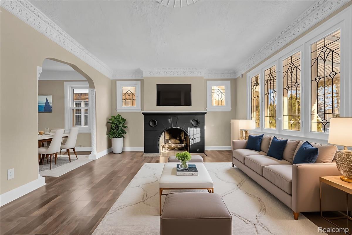 16565 Roselawn Street