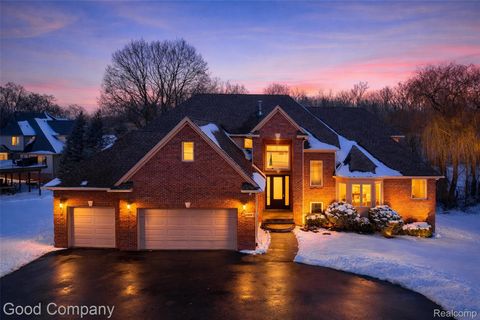6456 Willow Road West Bloomfield Charter Township MI 48324