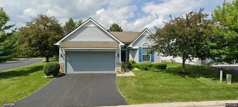 912 Rikki Anne Court Wixom City MI 48393