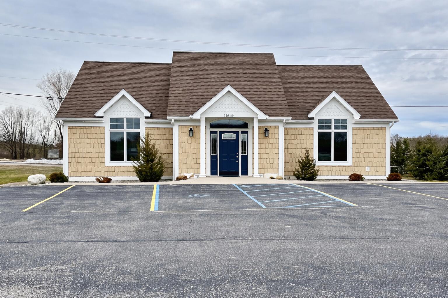Building & Parking