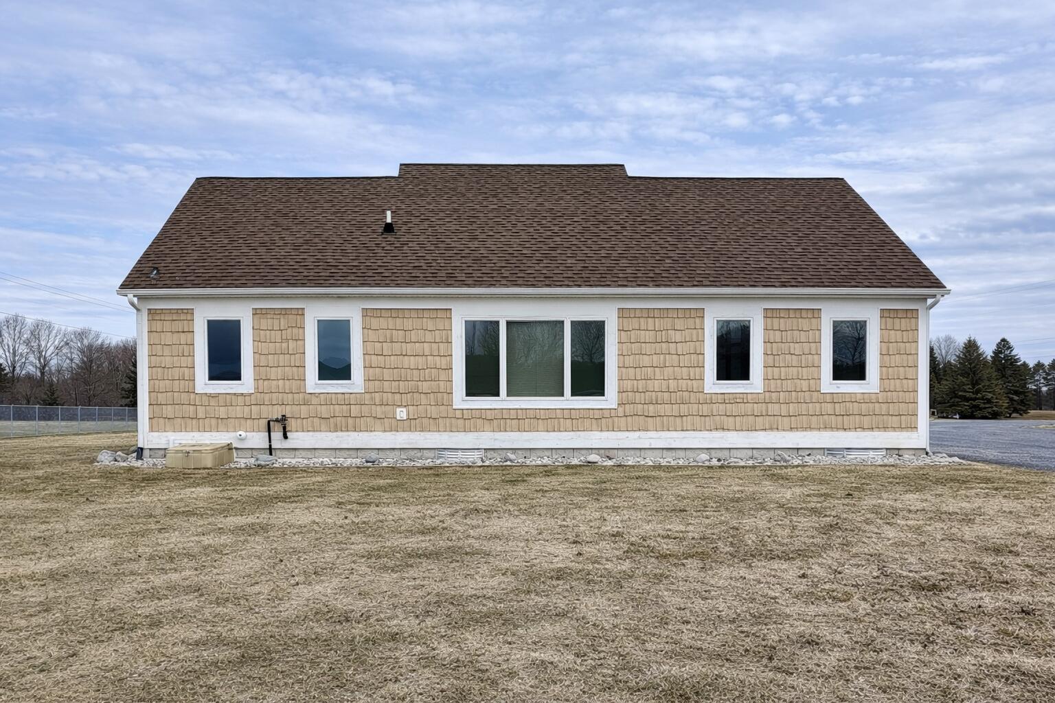 11660 Chippewa Highway