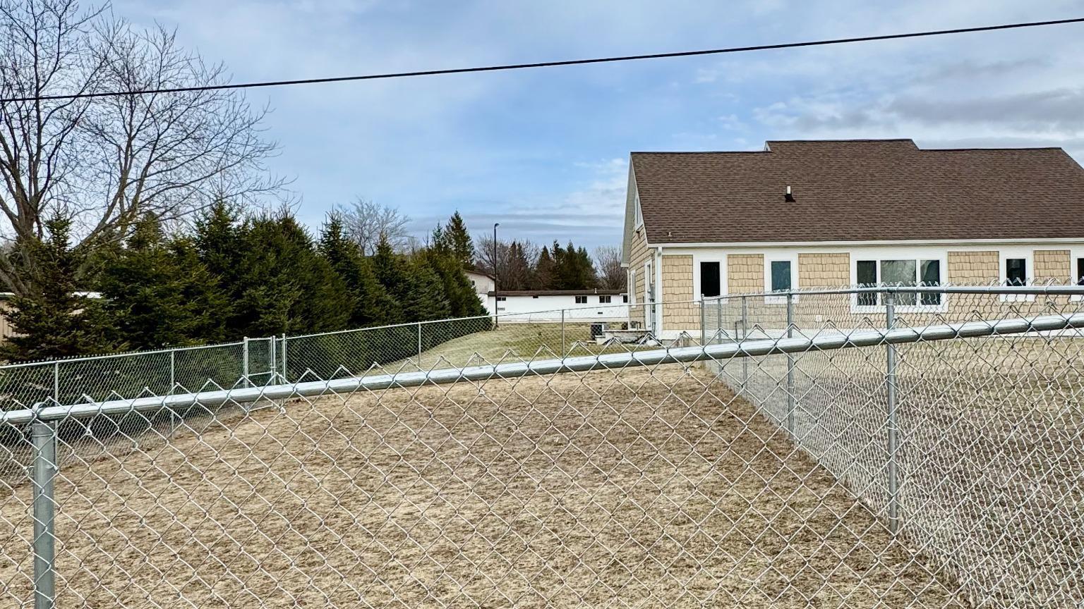 11660 Chippewa Highway