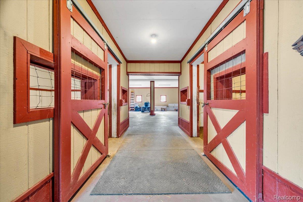 Addison Township, Michigan 48370, United States, 4 Bedrooms Bedrooms, ,2 BathroomsBathrooms,Residential,Active,208331