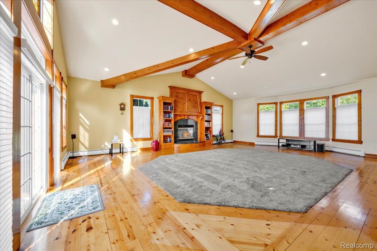 Addison Township, Michigan 48370, United States, 4 Bedrooms Bedrooms, ,2 BathroomsBathrooms,Residential,Active,208331