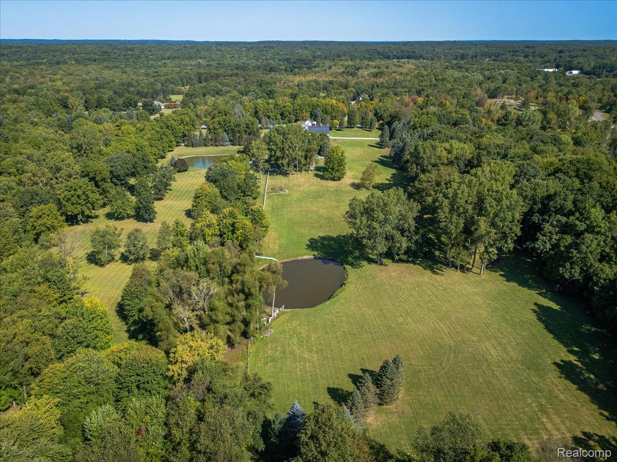 Addison Township, Michigan 48370, United States, 4 Bedrooms Bedrooms, ,2 BathroomsBathrooms,Residential,Active,208331