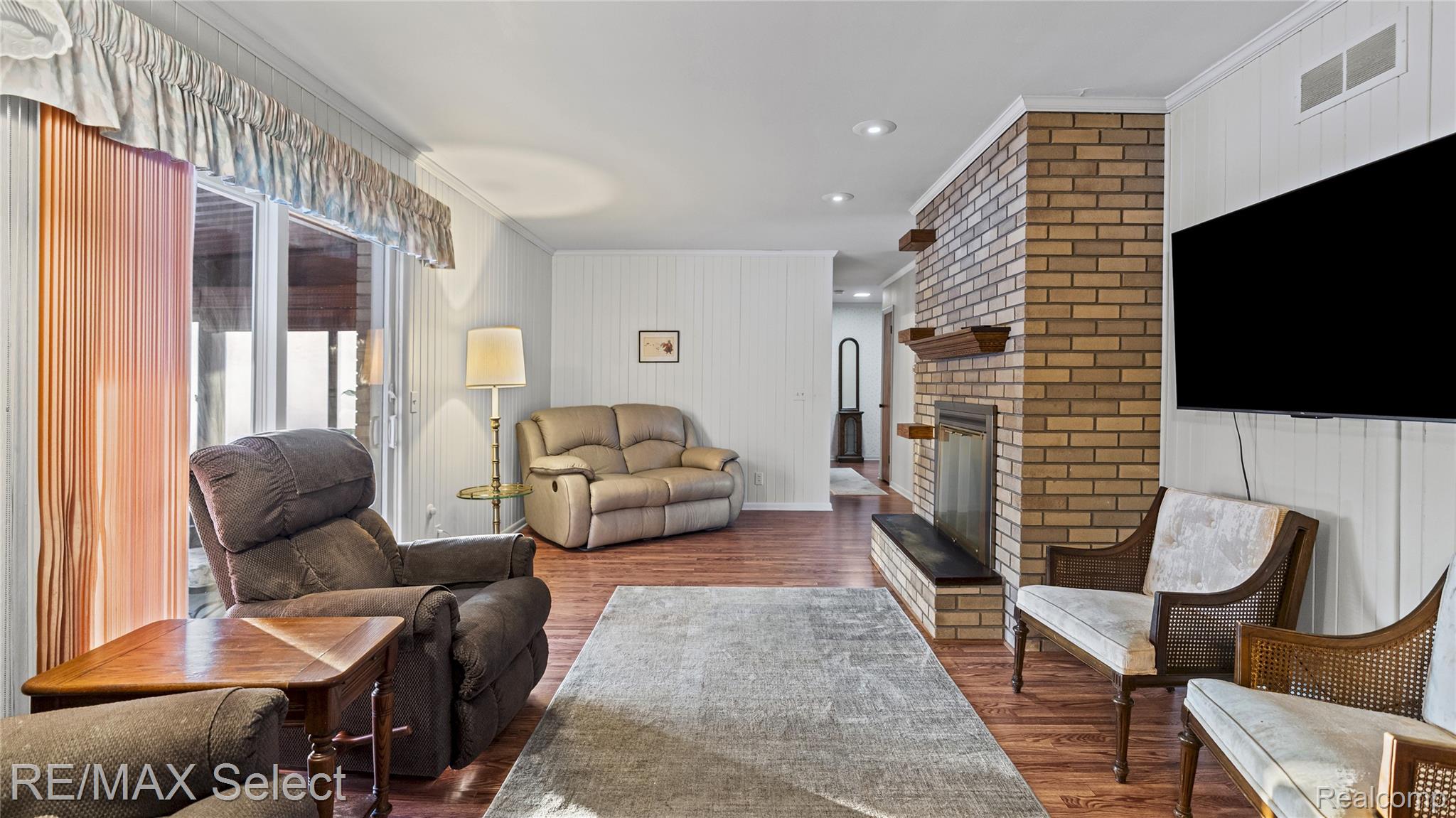 1504 Sun Terrace Drive