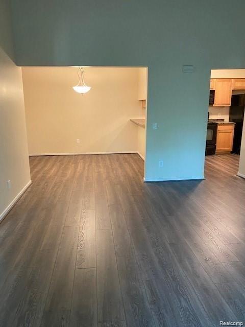 2605 GREENSTONE Boulevard 210