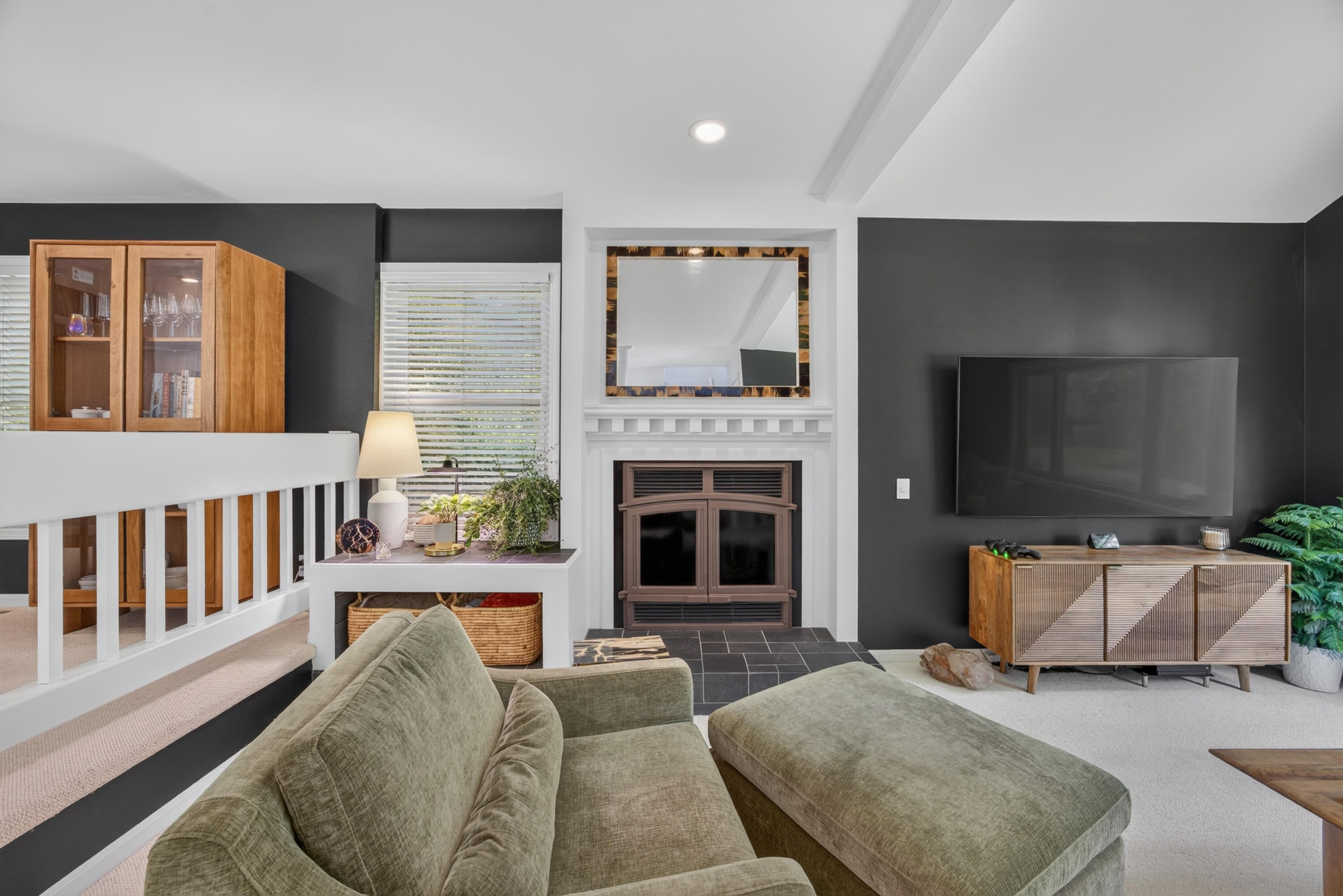 19547 Golfview Drive